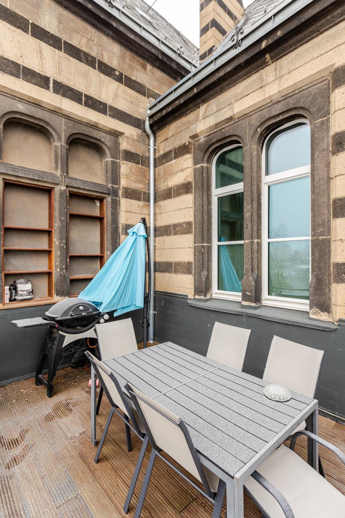 Wohnen Wie Im Schloss - Alter Bahnhof Von Kruft Buitenkant foto